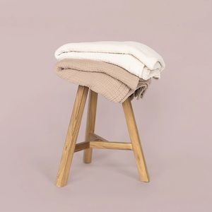Spring 2025 Jilly Box Muslin Throw Blanket in Oatmilk (cream)